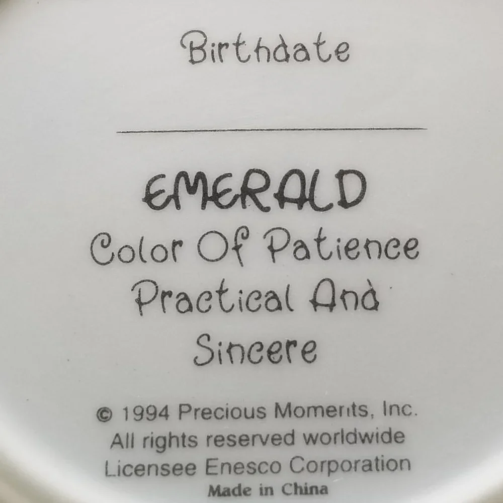 May Birthstone Mini Plate w/ Reticulated Hearts & Faux Emerald Gemstone - Picture 3 of 5